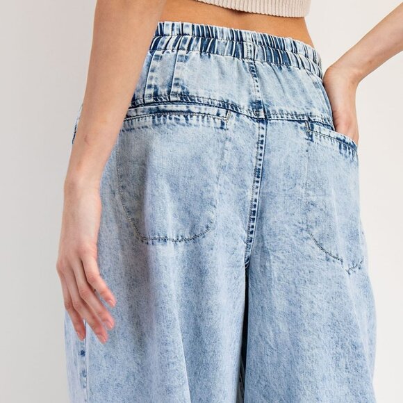 NWT ee:some Mineral-Washed Wide Leg Denim Pants โ Light Wash - Picture 4 of 16